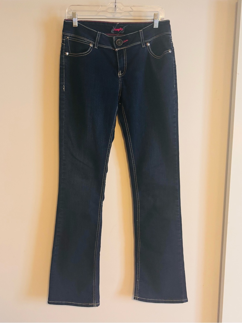 Wrangler Low Rise Dark Blue Women's Bootcut Jeans size 7/8
